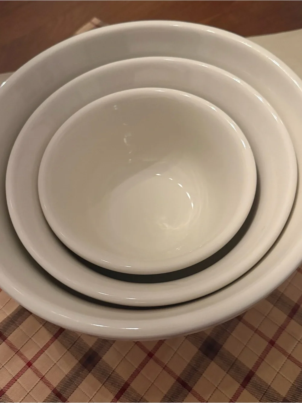 Longaberger Pottery Mixing Bowls in Heritage Green